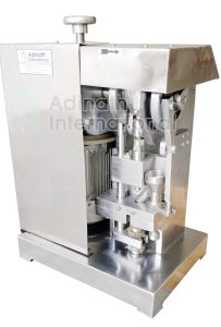 Lab Scale Single Station Tablet Press Machine